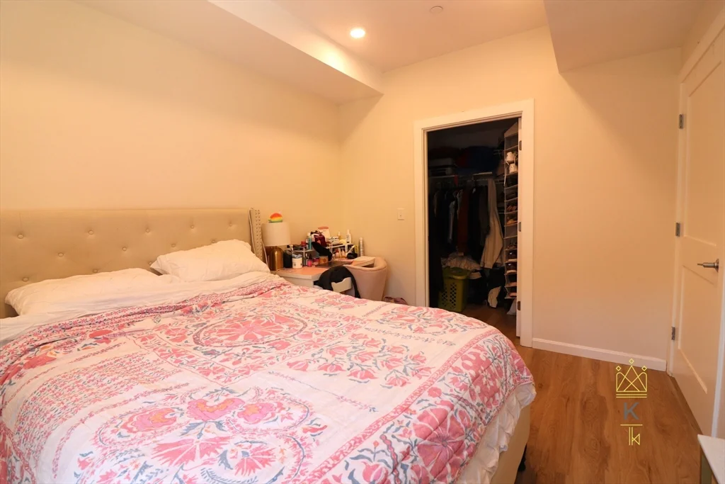 1 bed, 1 bath apartment for rent at 458 Washington St Unit 102, Brighton — photo 5 of 11