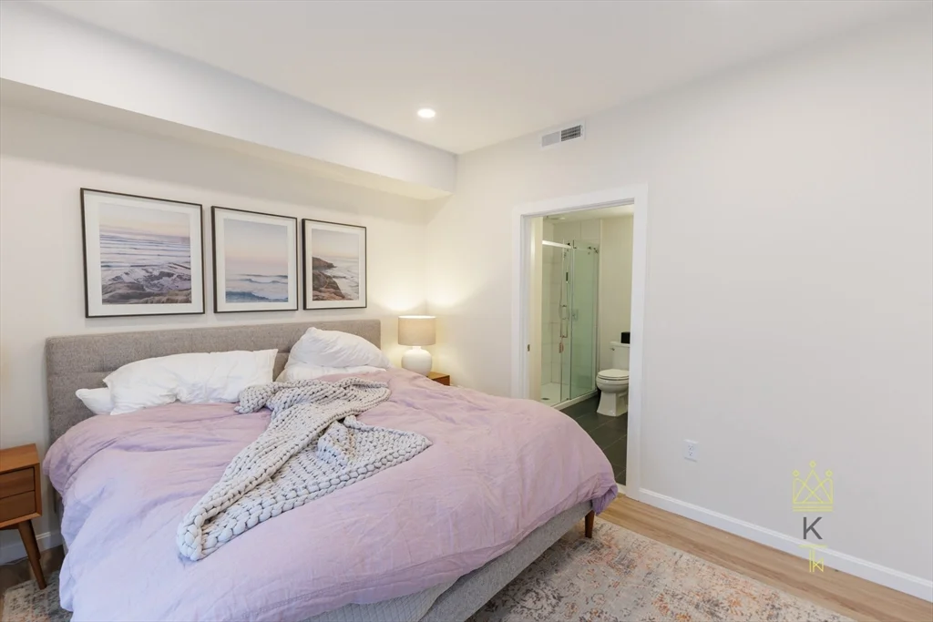 2 bed, 1 bath apartment for rent at 458 Washington St Unit 106, Boston — photo 8 of 18