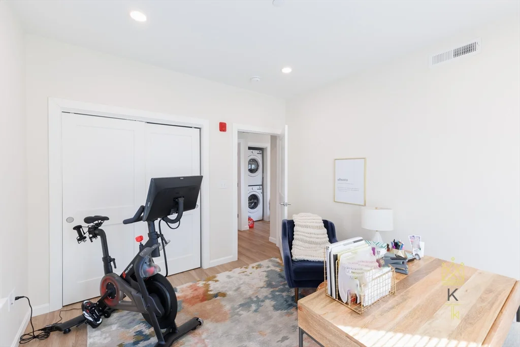 2 bed, 1 bath apartment for rent at 458 Washington St Unit 106, Boston — photo 10 of 18