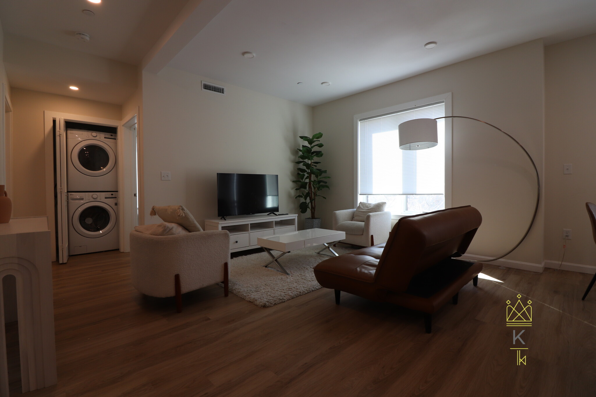 2 bed, 2 bath apartment for rent at 458 Washington St Unit 107, Brighton — photo 2 of 20