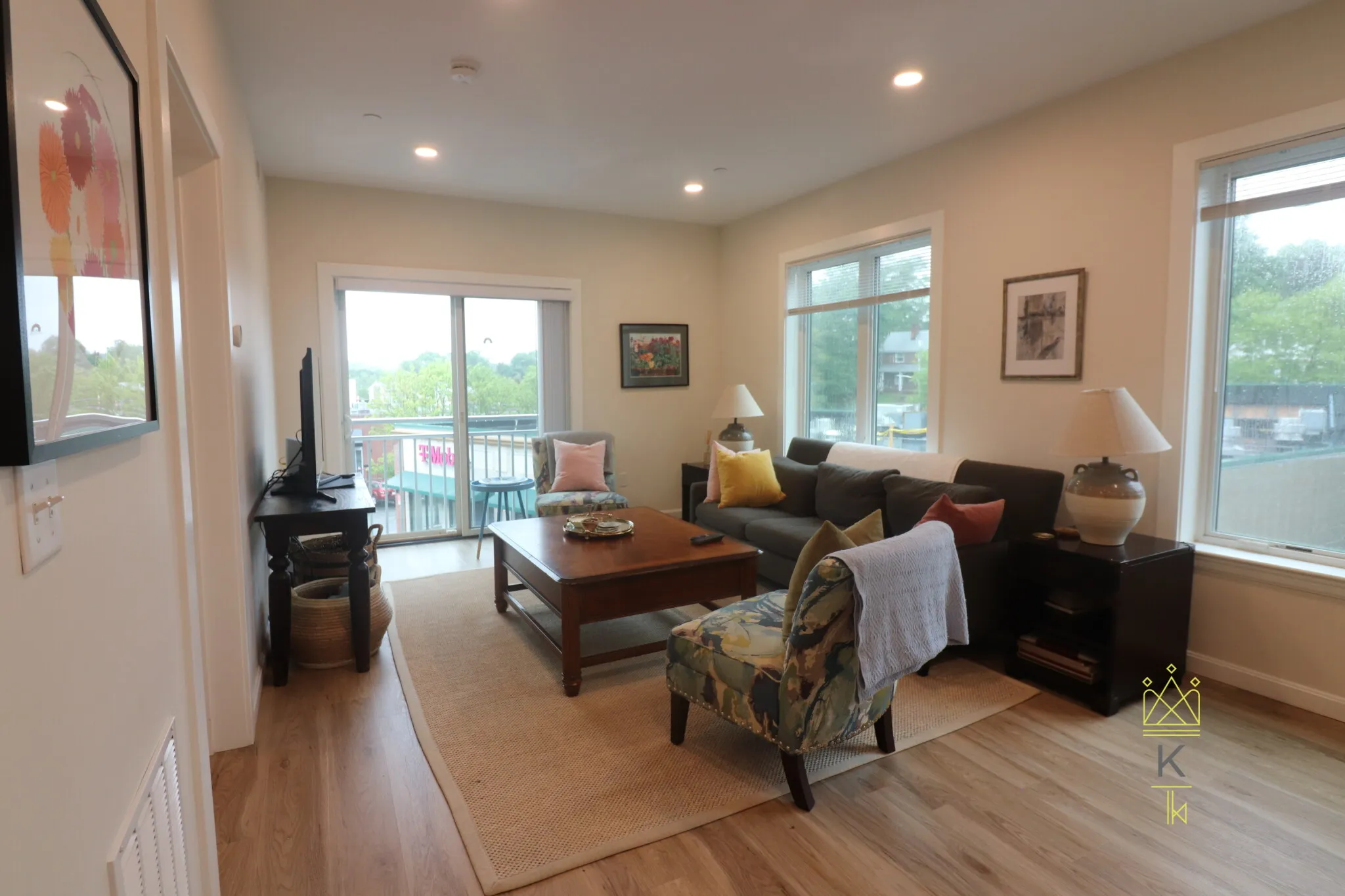 1.5 bed, 1 bath apartment for rent at 458 Washington St Unit 203, Brighton