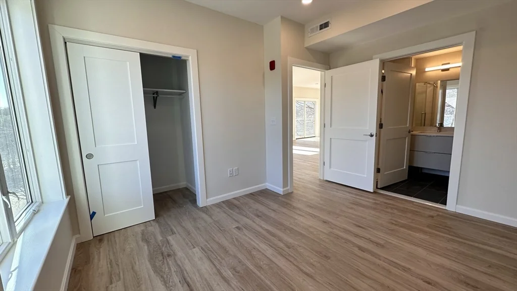2 bed, 2 bath apartment for rent at 458 Washington St Unit 207, Brighton — photo 6 of 14