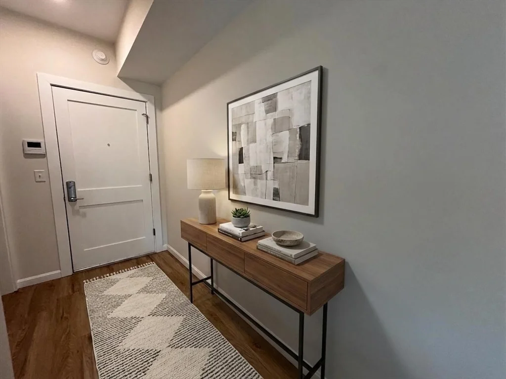 1 bed, 1 bath apartment for rent at 458 Washington St Unit 301, Brighton — photo 7 of 11