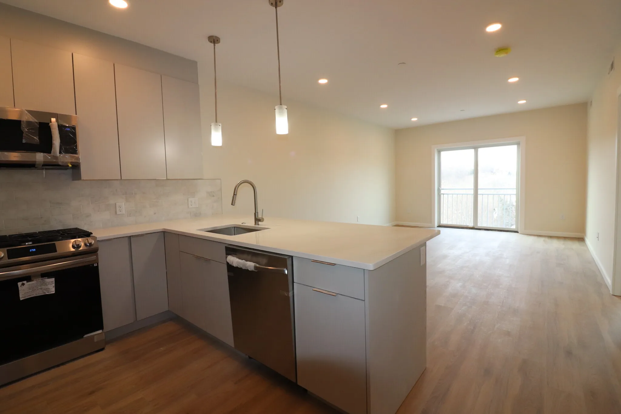 1 bed, 1 bath apartment for rent at 458 Washington St Unit 305, Brighton — photo 13 of 24