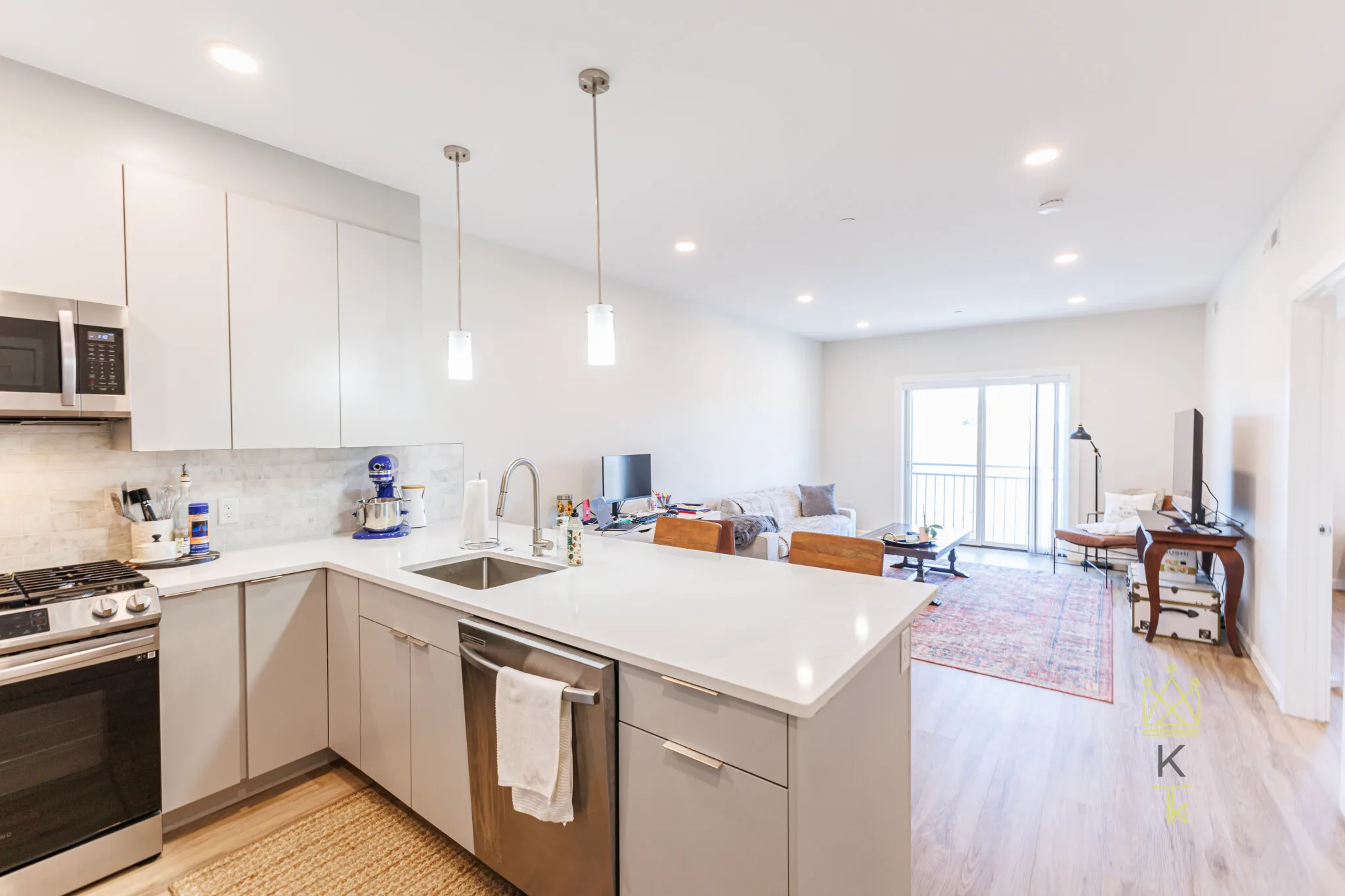 1 bed, 1 bath apartment for rent at 458 Washington St Unit 305, Brighton — photo 1 of 24