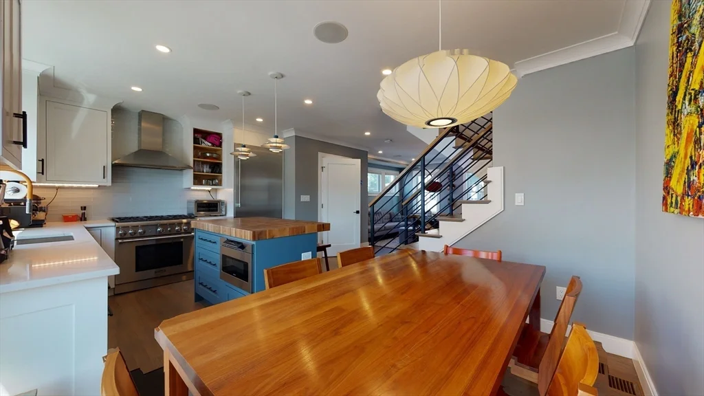 3 bed, 3 bath apartment for rent at 459 E 8th Unit 1, South Boston — photo 7 of 31