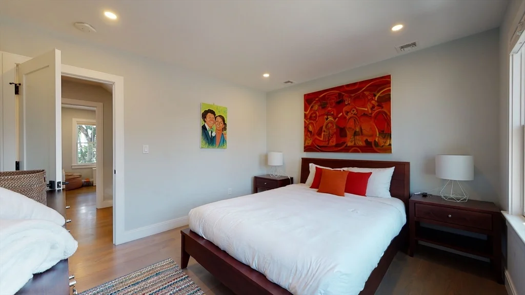 3 bed, 3 bath apartment for rent at 459 E 8th Unit 1, South Boston — photo 19 of 31