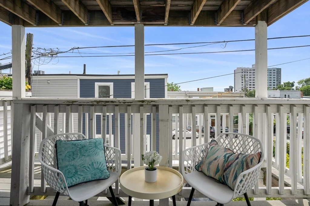4 bed, 2 bath apartment for rent at 459 East 6th St, South Boston — photo 6 of 21