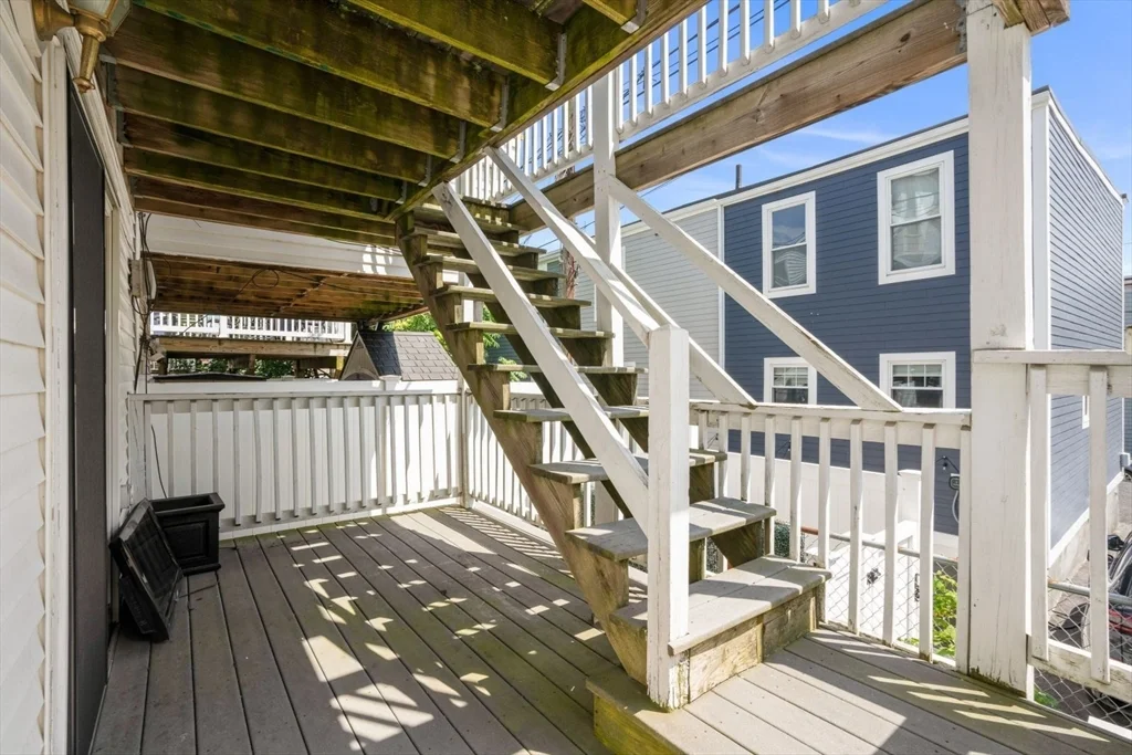 4 bed, 2 bath apartment for rent at 459 East 6th St, South Boston — photo 16 of 21