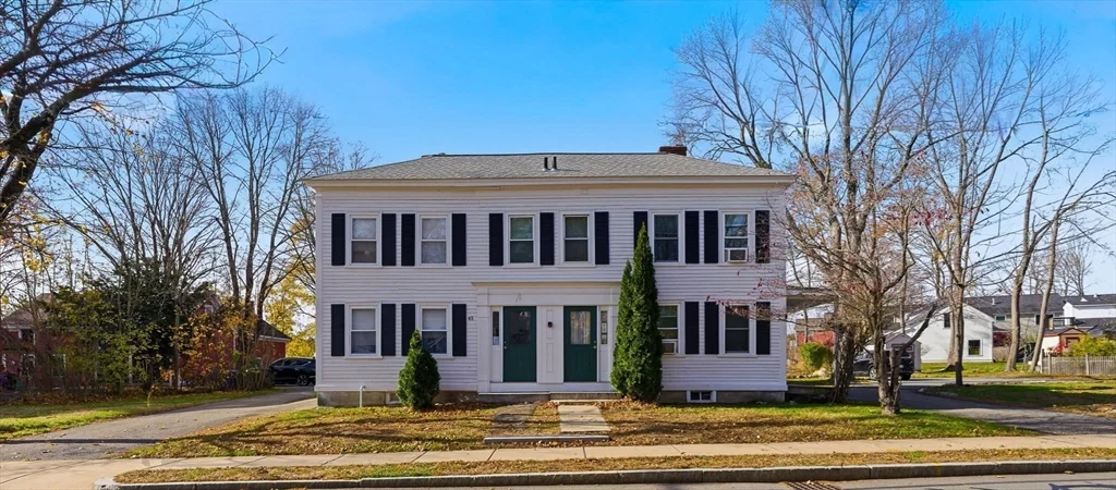 4 bed, 2 bath apartment for rent at 45R South Unit 45R, Bedford — photo 33 of 40