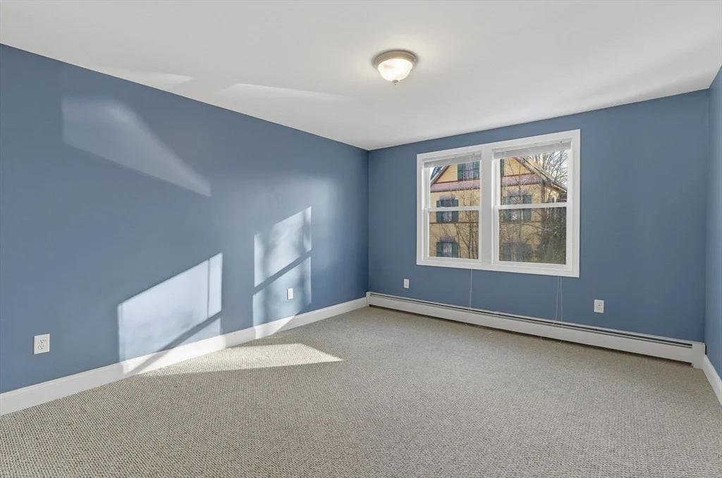 4 bed, 2 bath apartment for rent at 45R South Unit 45R, Bedford — photo 21 of 40