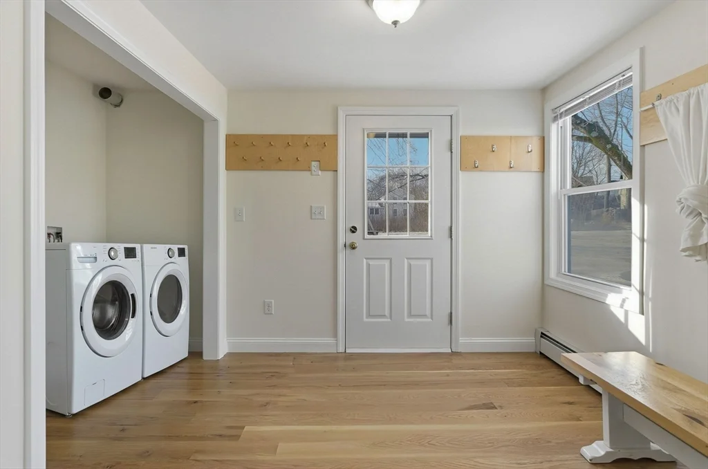 4 bed, 2 bath apartment for rent at 45R South Unit 45R, Bedford — photo 26 of 40