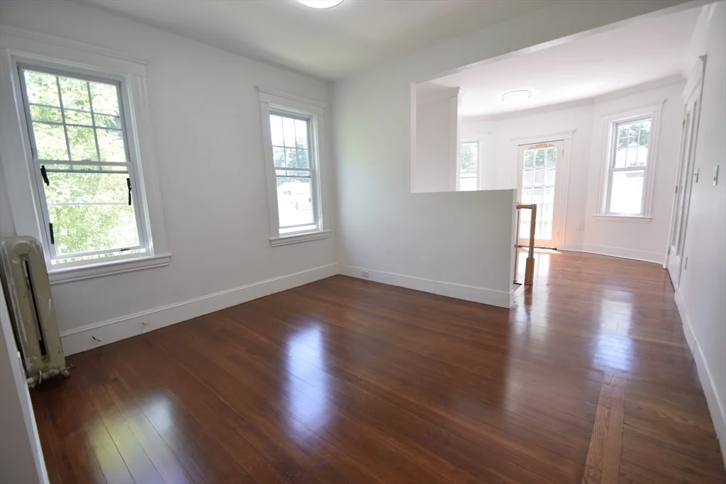 4 bed, 2 bath apartment for rent at 46-48 Blue Hill Ter Unit 2, Milton — photo 12 of 18