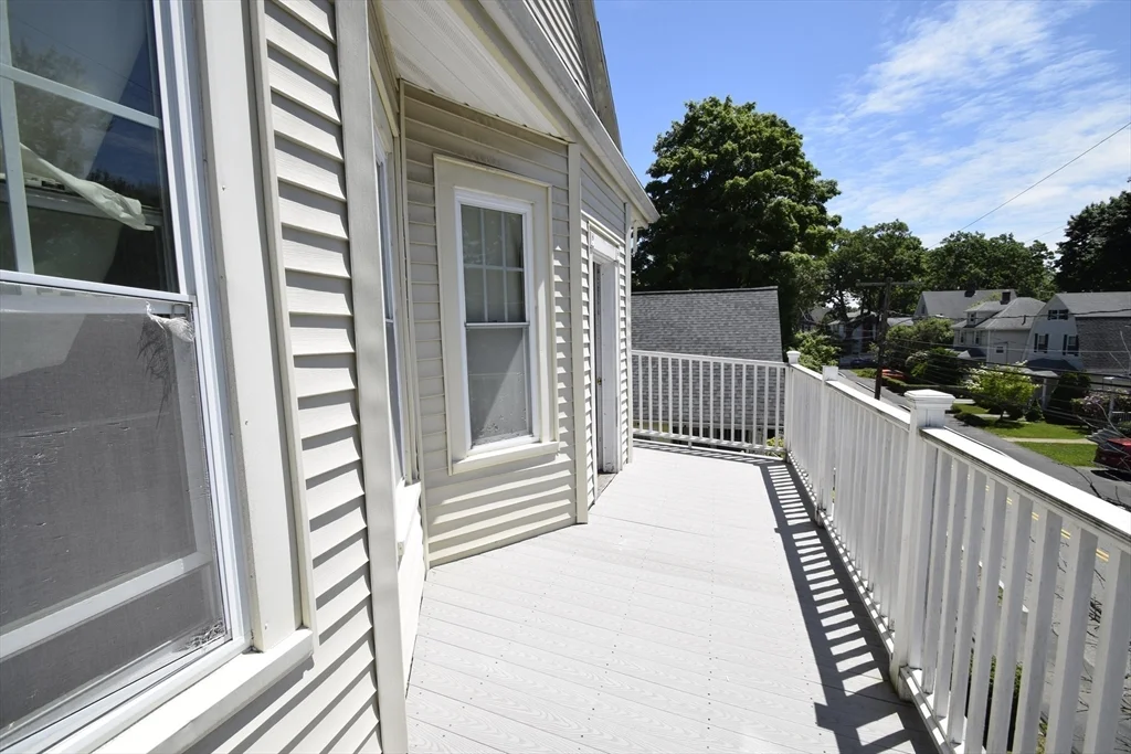 4 bed, 2 bath apartment for rent at 46-48 Blue Hill Ter Unit 2, Milton — photo 6 of 18