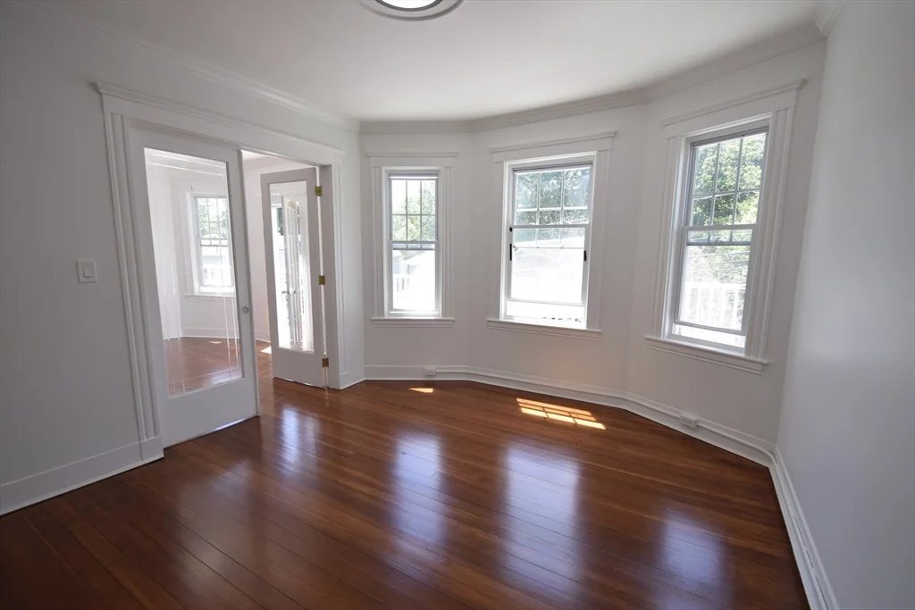 4 bed, 2 bath apartment for rent at 46-48 Blue Hill Ter Unit 2, Milton — photo 8 of 18