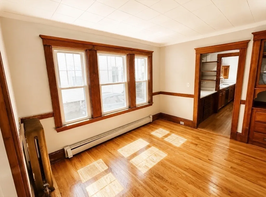 3 bed, 1 bath apartment for rent at 46-48 Cleveland St Unit 1, Arlington — photo 10 of 40