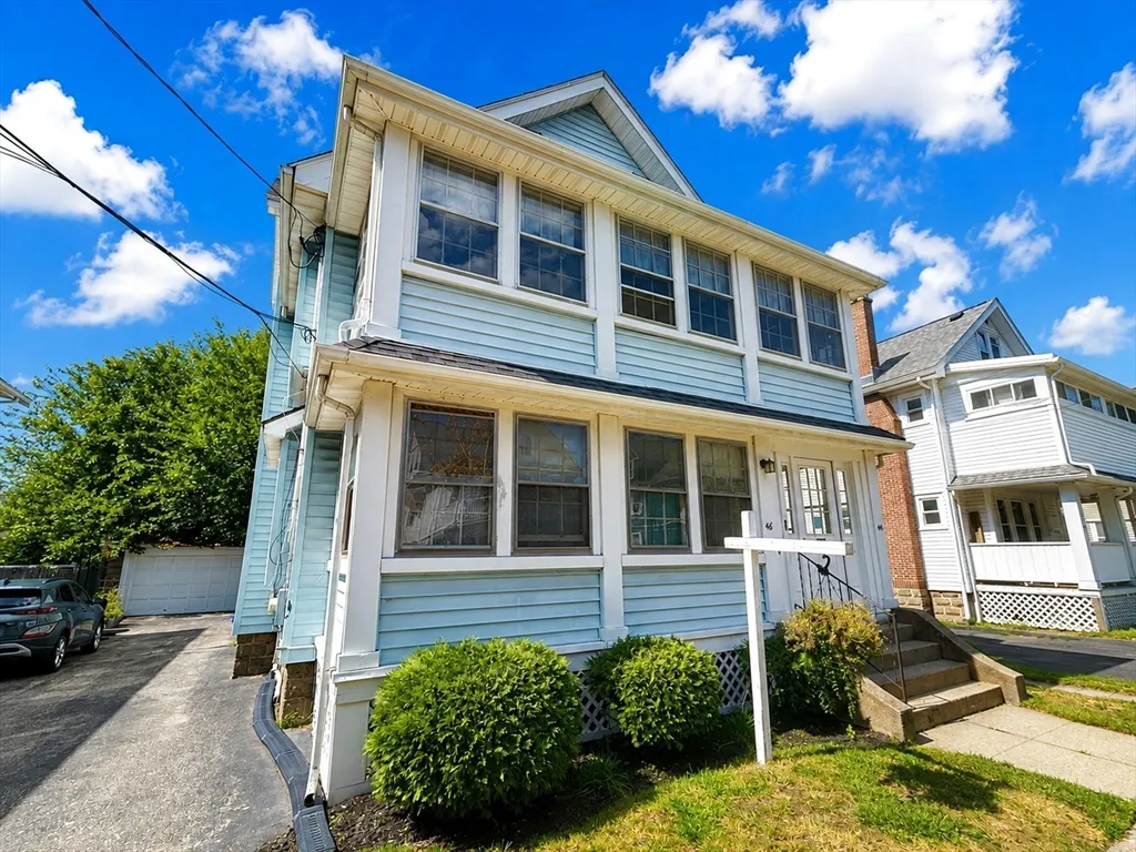 3 bed, 1 bath apartment for rent at 46-48 Cleveland St Unit 1, Arlington