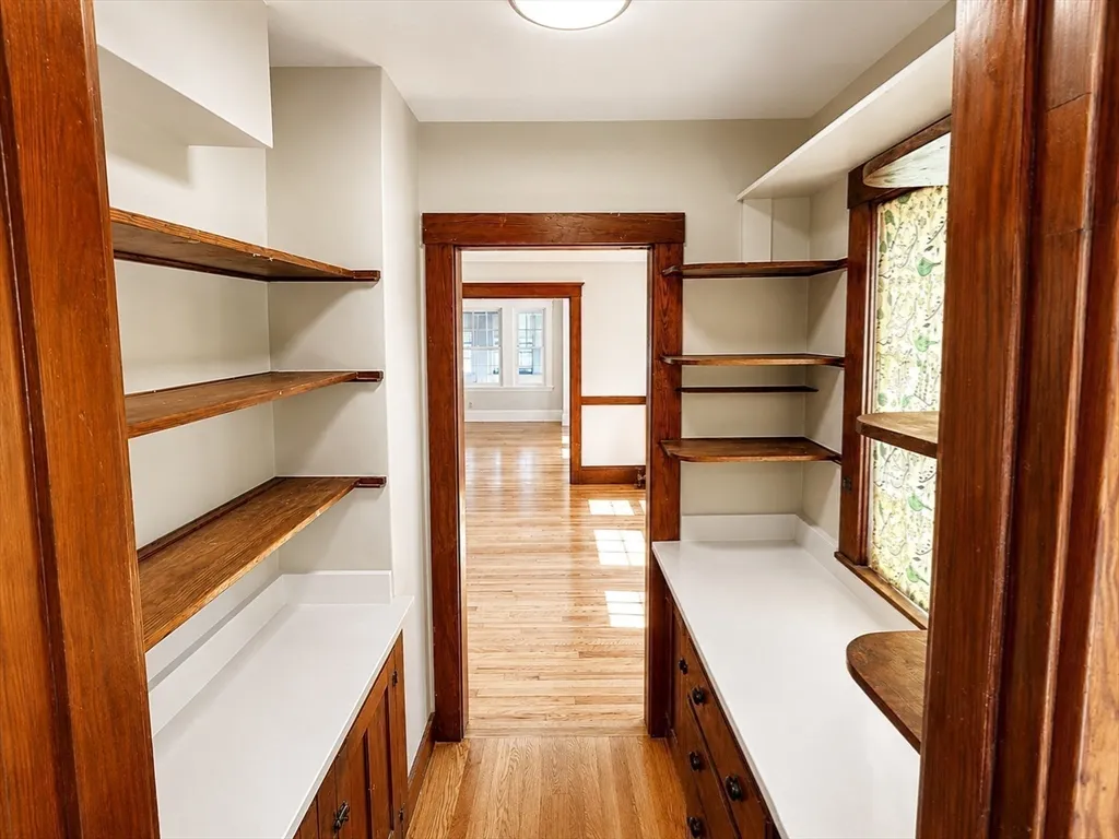 3 bed, 1 bath apartment for rent at 46-48 Cleveland St Unit 1, Arlington — photo 11 of 40