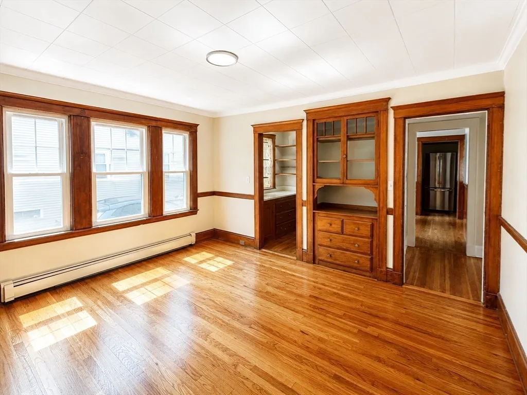 3 bed, 1 bath apartment for rent at 46-48 Cleveland St Unit 1, Arlington — photo 7 of 40