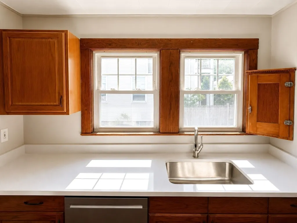 3 bed, 1 bath apartment for rent at 46-48 Cleveland St Unit 1, Arlington — photo 16 of 40