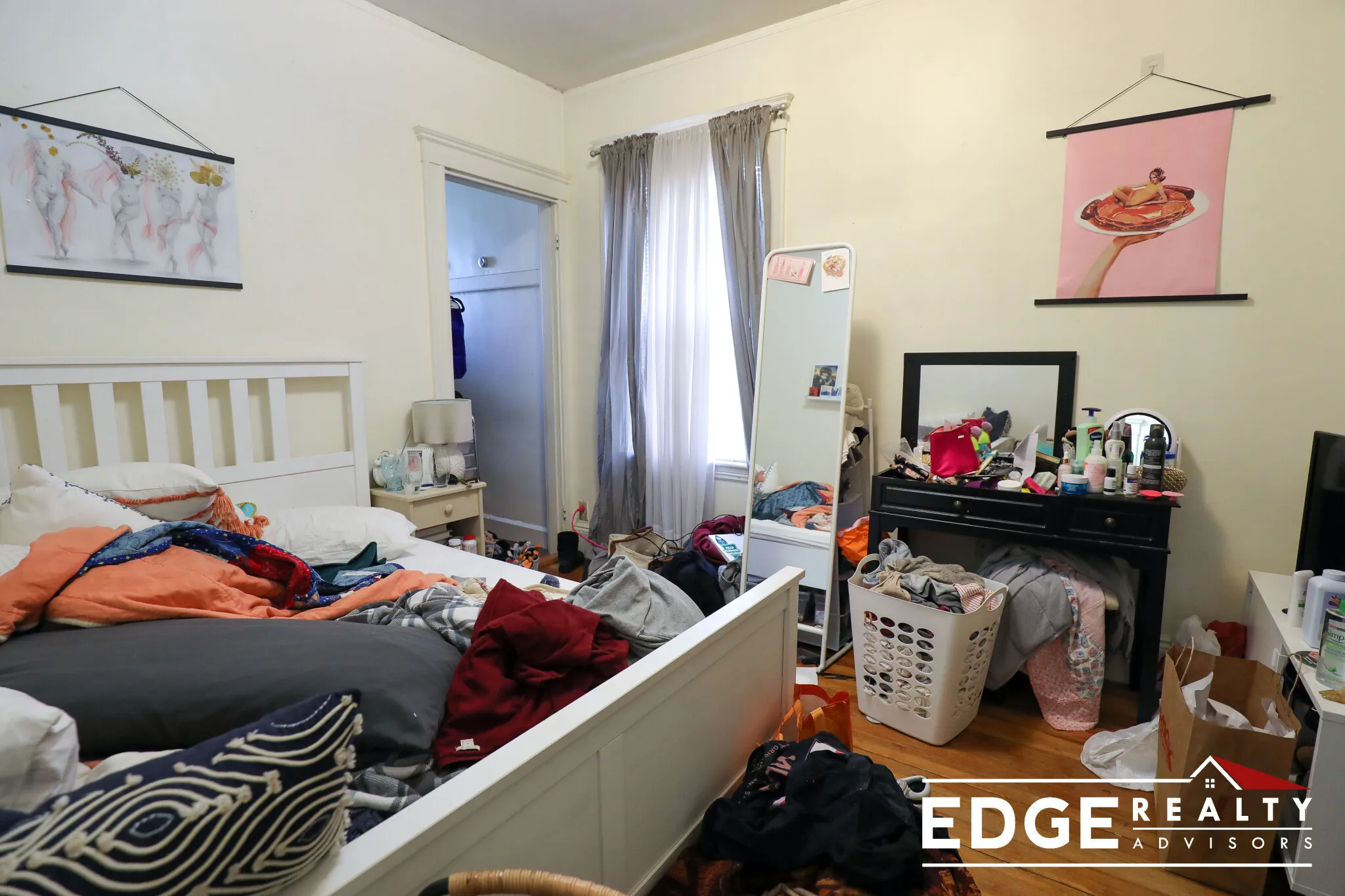 3 bed, 1 bath apartment for rent at 46 Allston St Unit 2, Brighton — photo 5 of 9