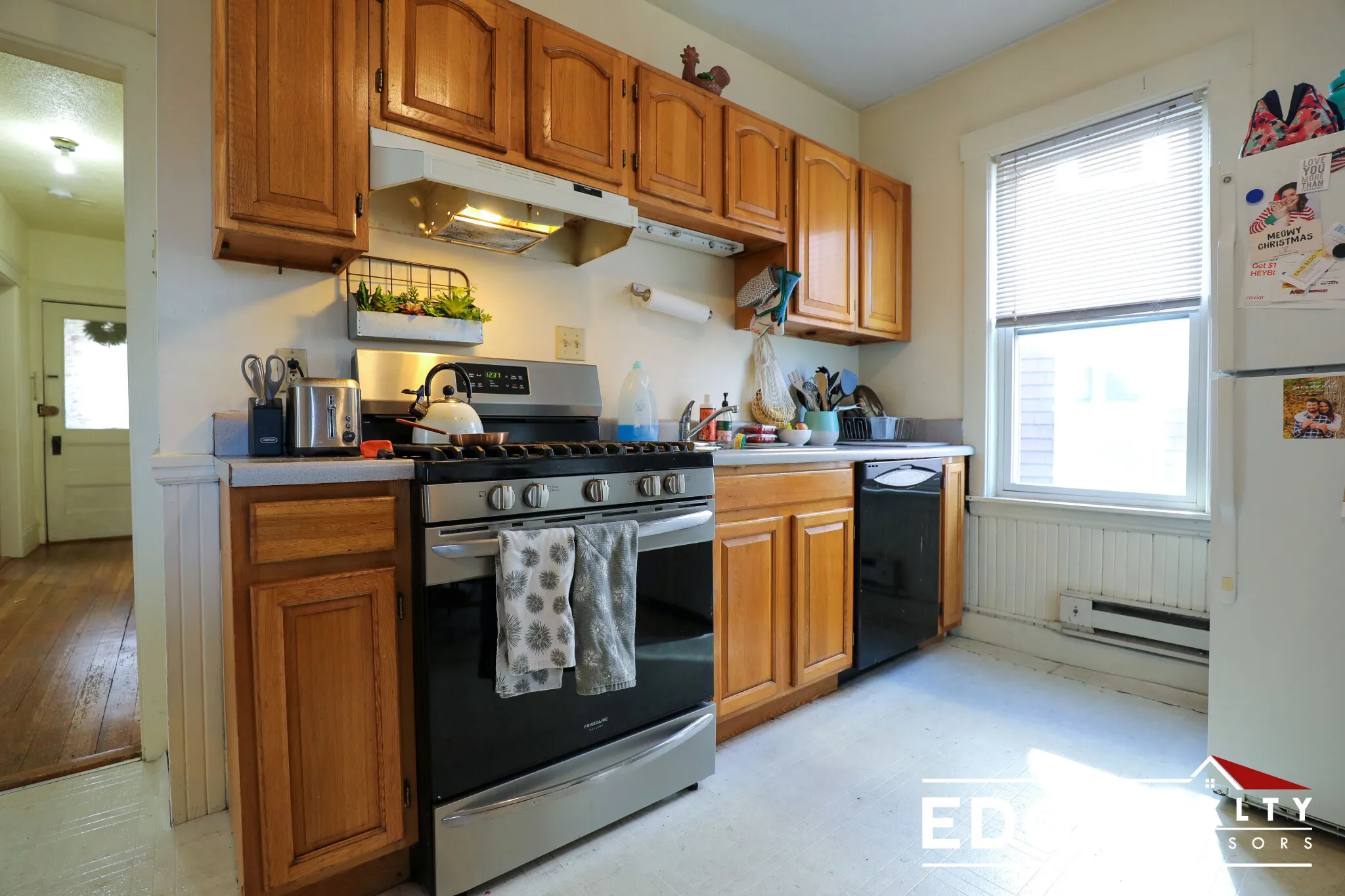 3 bed, 1 bath apartment for rent at 46 Allston St Unit 2, Brighton