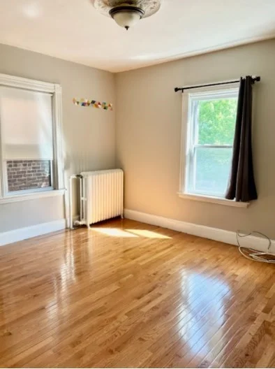 3 bed, 1 bath apartment for rent at 46 Aspinwall Ave Unit 2F, Coolidge Corner — photo 7 of 11