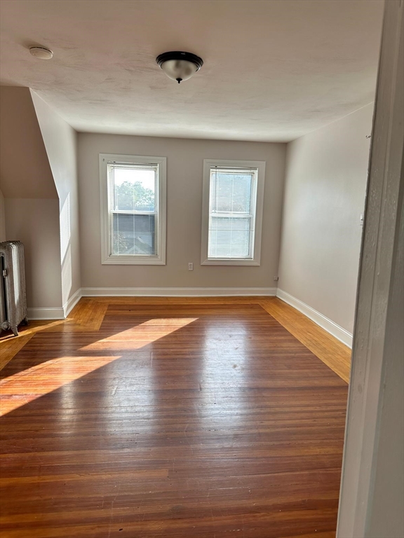 3 bed, 1 bath apartment for rent at 46 Benefit St Unit 3, Attleboro — photo 2 of 20