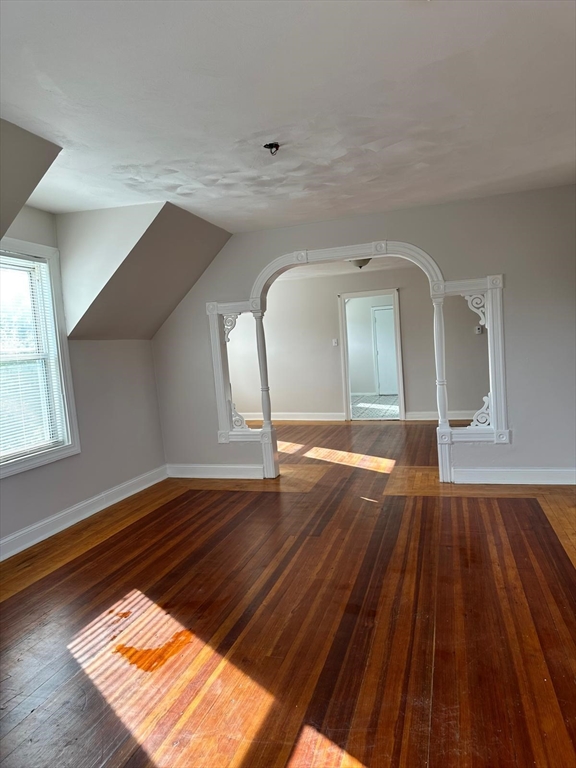 3 bed, 1 bath apartment for rent at 46 Benefit St Unit 3, Attleboro — photo 1 of 20