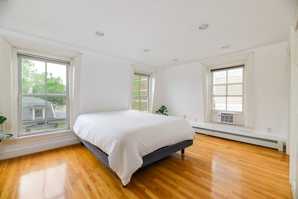 2 bed, 1 bath apartment for rent at 46 Bigelow St Unit 3, Mid-Cambridge — photo 9 of 13