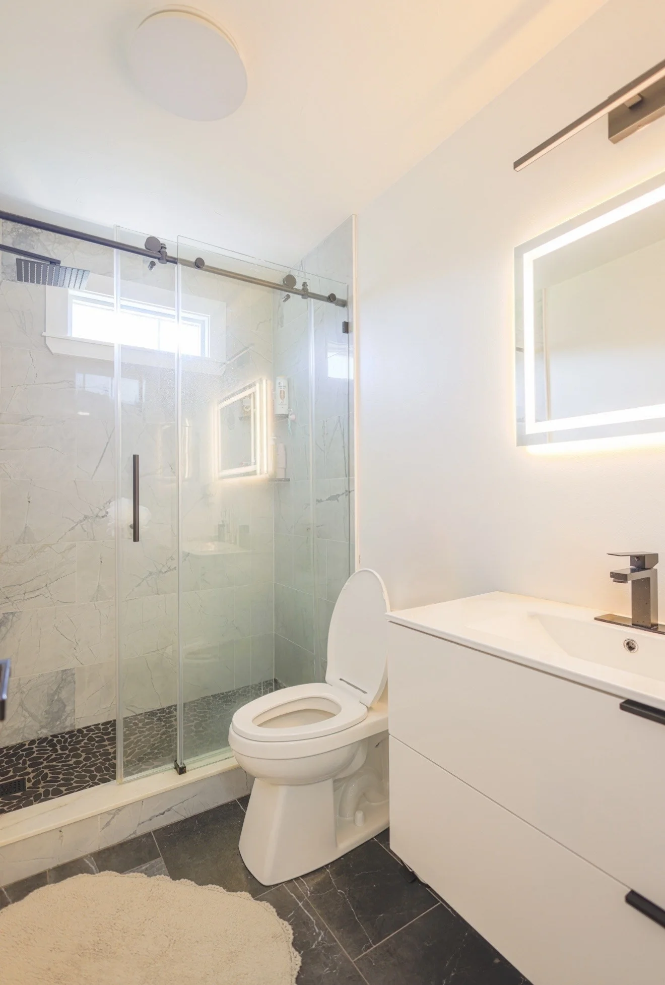 2 bed, 1 bath apartment for rent at 46 Boxberry Ln Unit 46, Hatherly — photo 9 of 15
