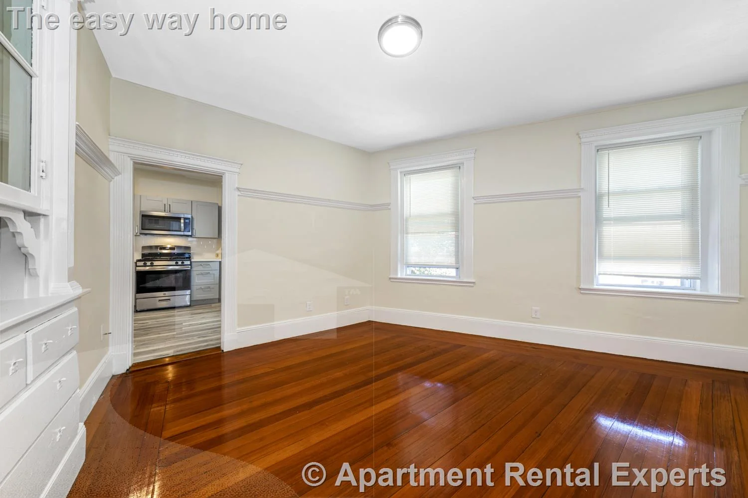 3 bed, 1 bath apartment for rent at 46 Brackett St Unit 2, Brighton — photo 4 of 12