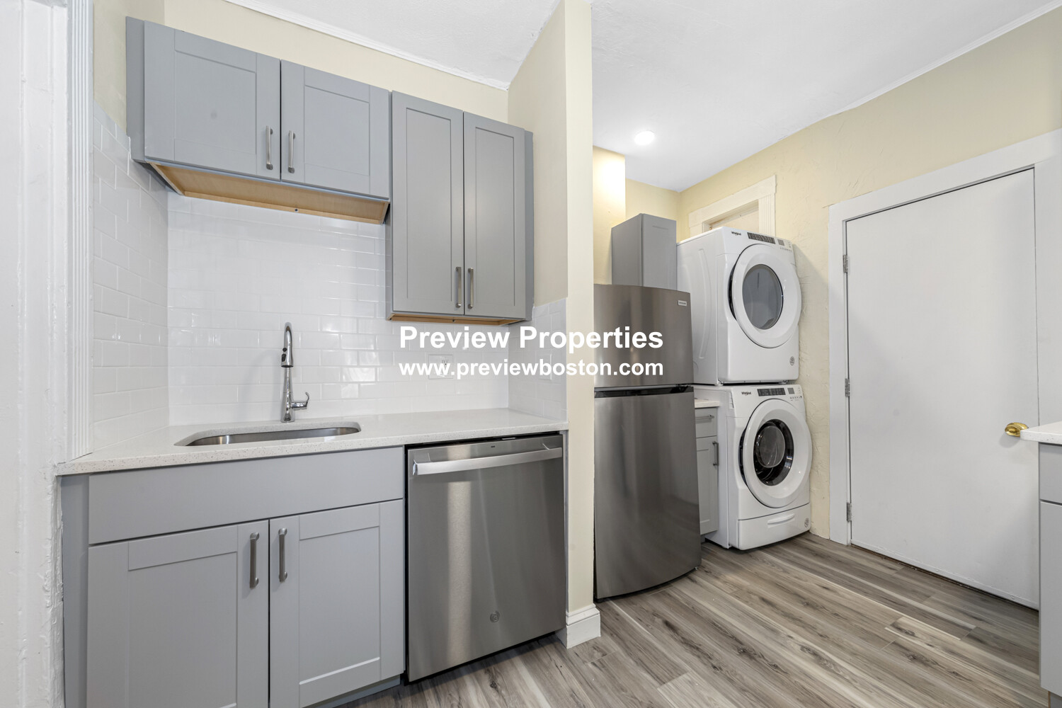 3 bed, 1 bath apartment for rent at 46 Brackett St Unit 2P, Brighton — photo 4 of 29