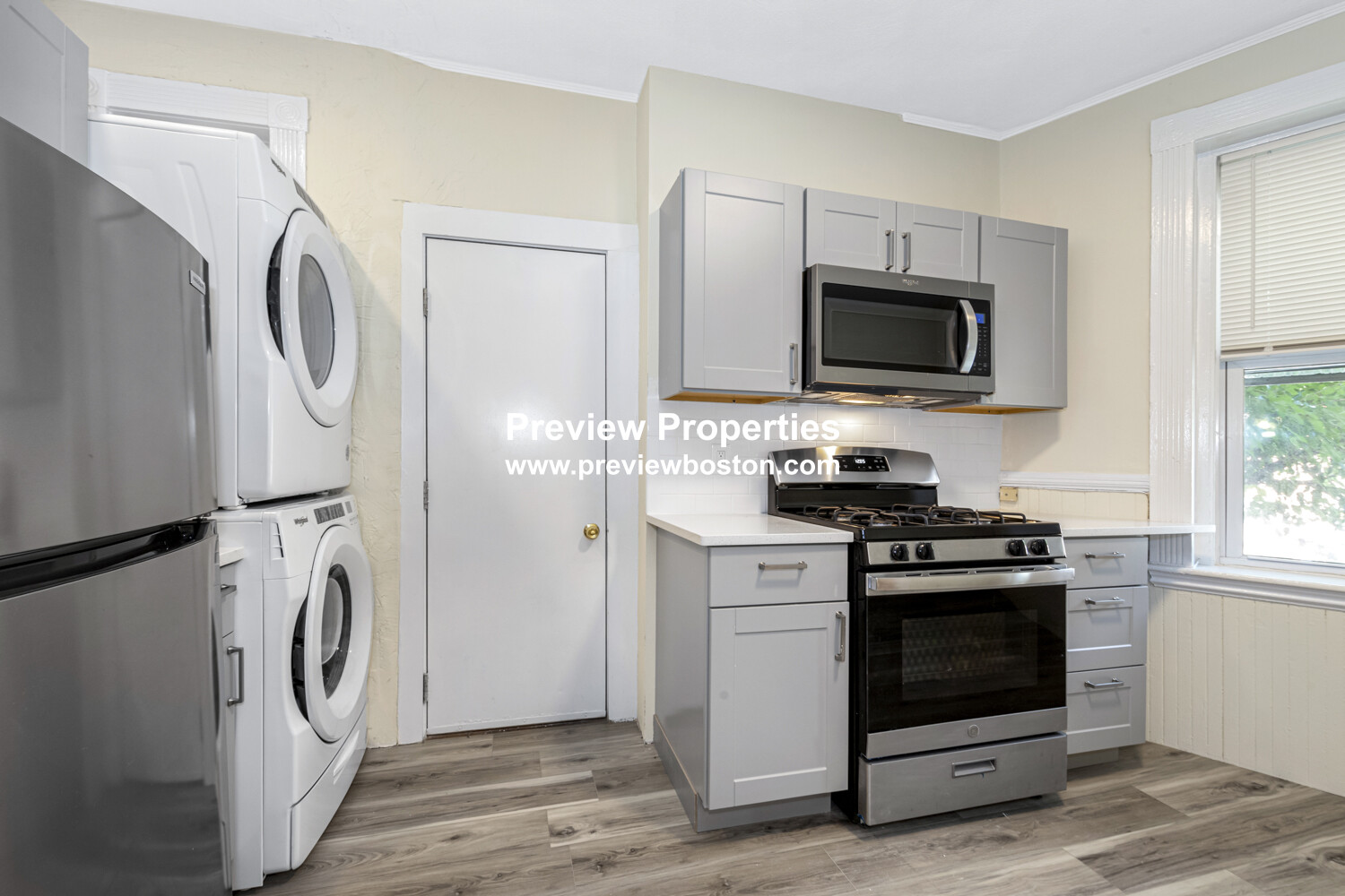 3 bed, 1 bath apartment for rent at 46 Brackett St Unit 2P, Brighton — photo 5 of 29
