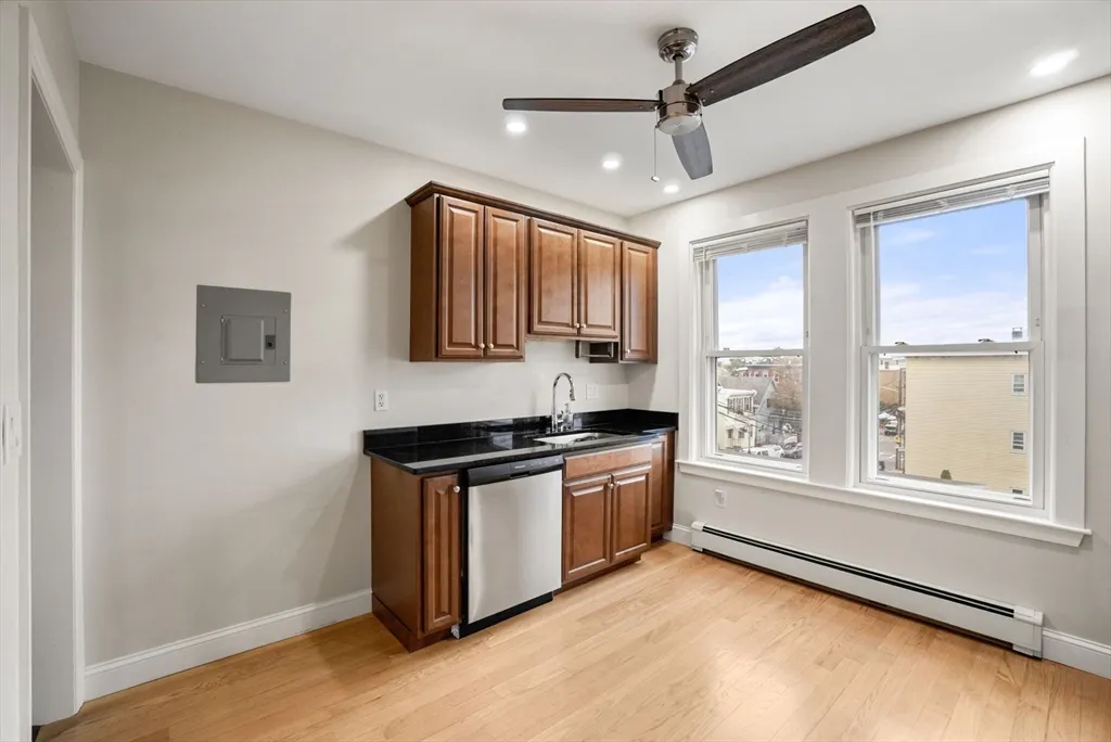 3 bed, 1 bath apartment for rent at 46 Breed St Unit 2, East Boston — photo 4 of 15