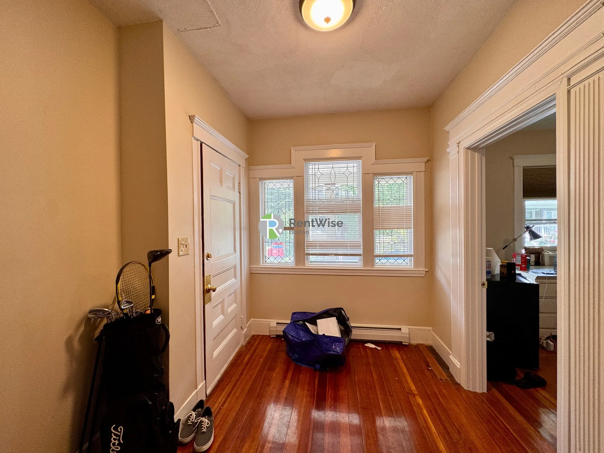 6 bed, 2 bath apartment for rent at 46 Bromfield Rd Unit 1, Tufts — photo 12 of 41