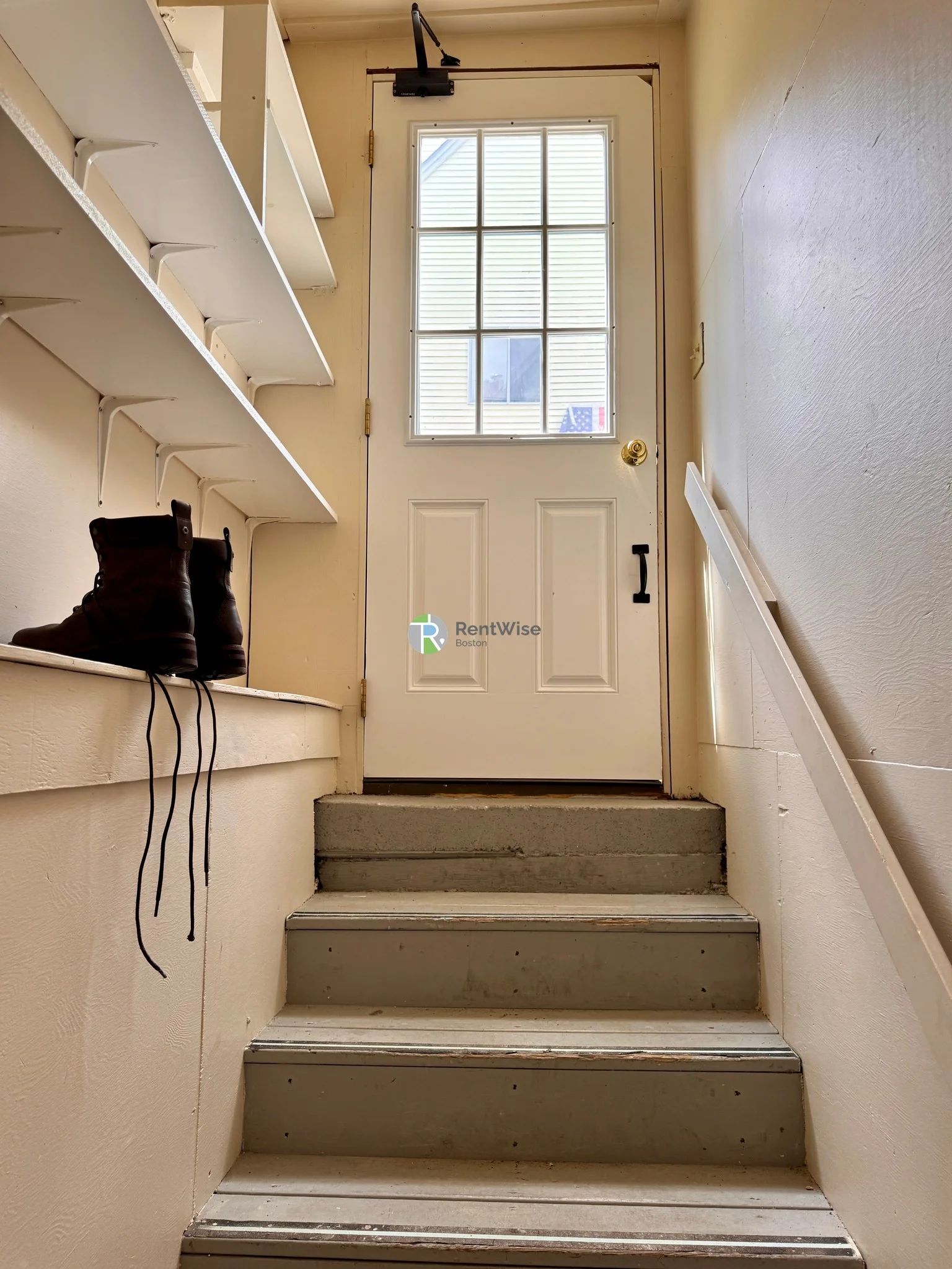 6 bed, 2 bath apartment for rent at 46 Bromfield Rd Unit 1, Tufts — photo 41 of 41