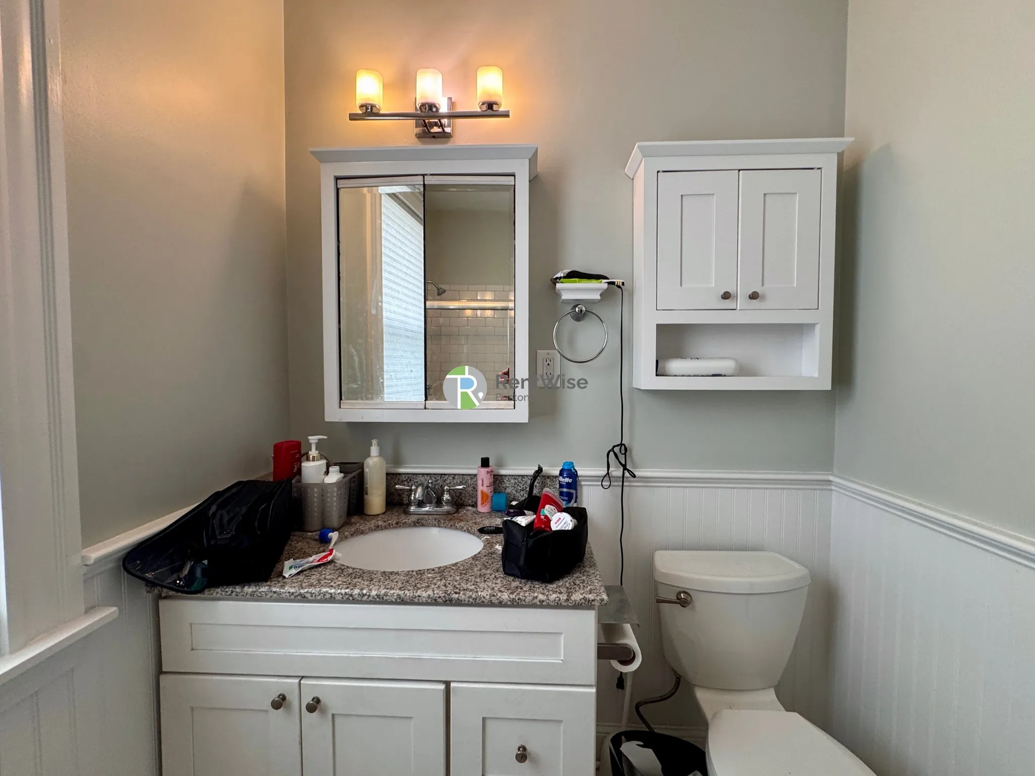 6 bed, 2 bath apartment for rent at 46 Bromfield Rd Unit 1, Tufts — photo 31 of 41