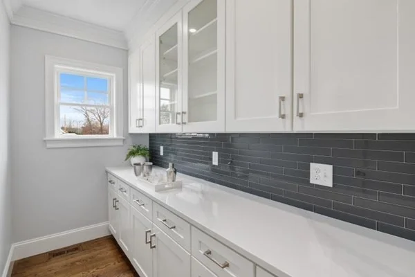 4 bed, 3 bath apartment for rent at 46 Brook St, Norwood — photo 6 of 19