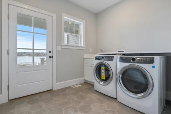 4 bed, 3 bath apartment for rent at 46 Brook St, Norwood — photo 10 of 19