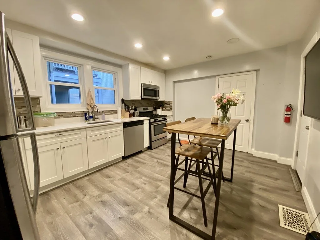 3 bed, 2 bath apartment for rent at 46 Brookley Rd Unit 1, Jamaica Plain — photo 1 of 17