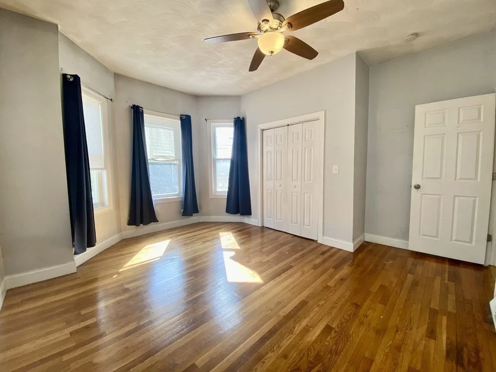 3 bed, 2 bath apartment for rent at 46 Brookley Rd Unit 1, Jamaica Plain — photo 9 of 17