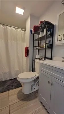 2.5 bed, 2 bath apartment for rent at 46 Brookley Rd Unit 2, Jamaica Plain — photo 9 of 11