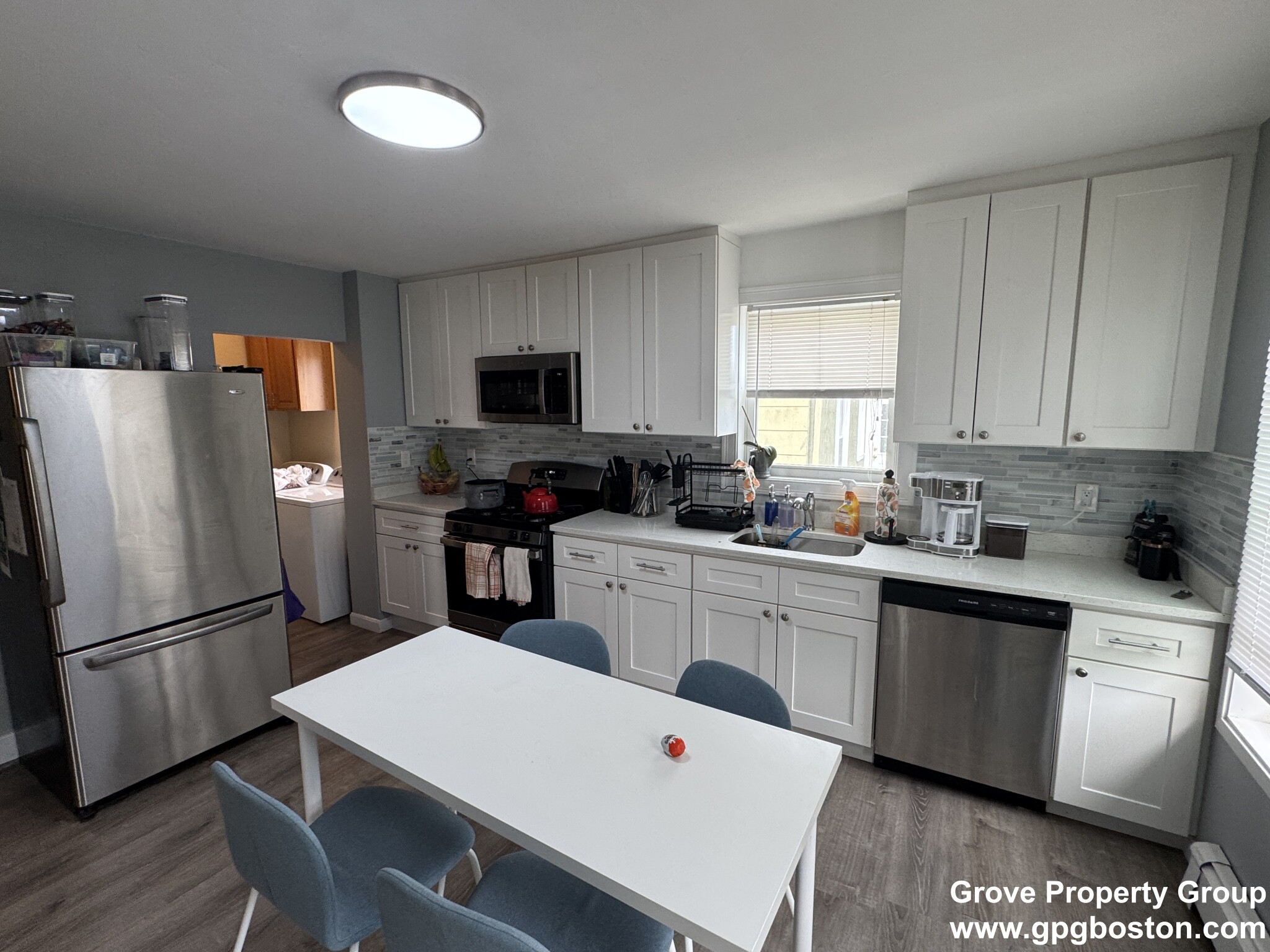 2 bed, 1 bath apartment for rent at 46 Brookley Rd Unit 3, Jamaica Plain — photo 6 of 12