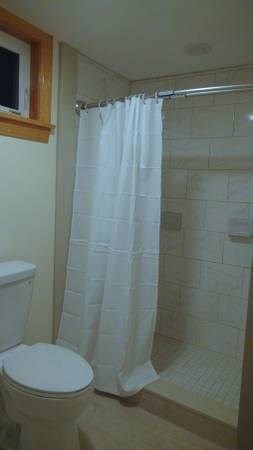 5 bed, 2 bath apartment for rent at 46 Chandler St, Waverley — photo 9 of 20