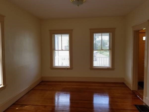 5 bed, 2 bath apartment for rent at 46 Chandler St, Waverley — photo 4 of 20
