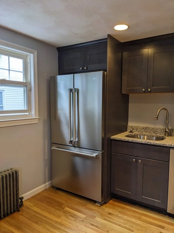 3 bed, 2 bath apartment for rent at 46 Chester Ave Unit 0, Tufts University — photo 2 of 18