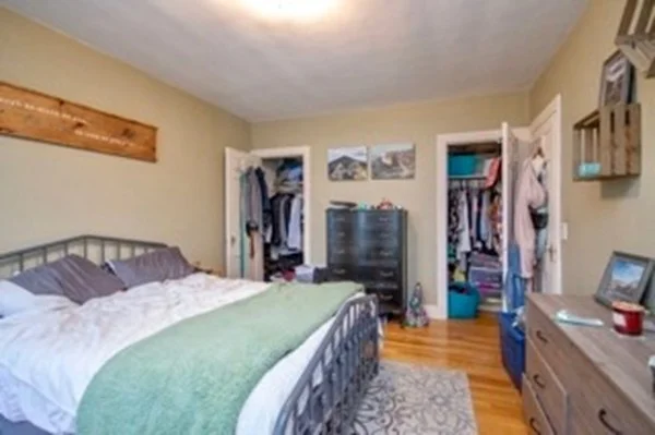 2 bed, 1 bath apartment for rent at 46 Chiswick Rd Unit 11, Brighton — photo 5 of 9