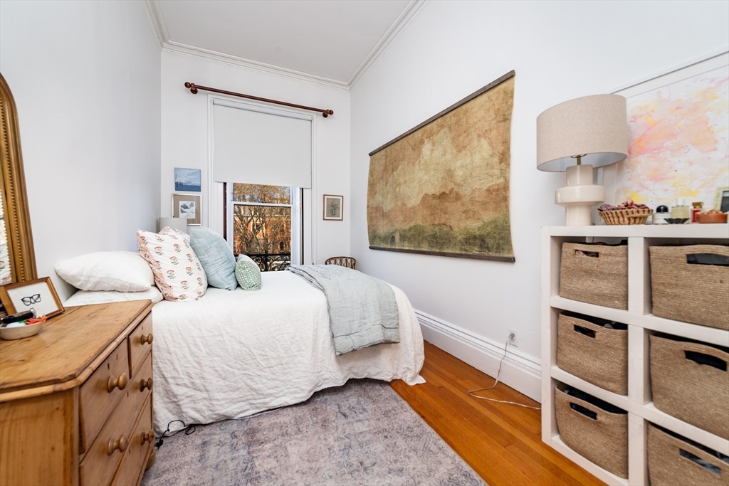 1 bed, 1 bath apartment for rent at 46 Commonwealth Ave Unit 5, Back Bay — photo 6 of 9