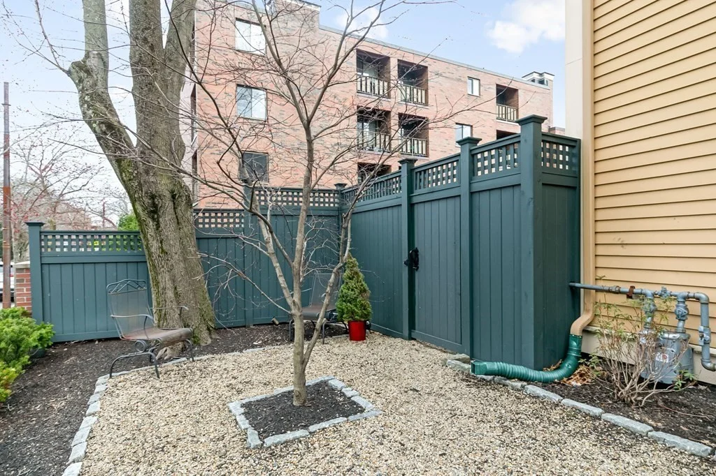3 bed, 2 bath apartment for rent at 46 Concord Ave Unit 1, West Cambridge — photo 27 of 28